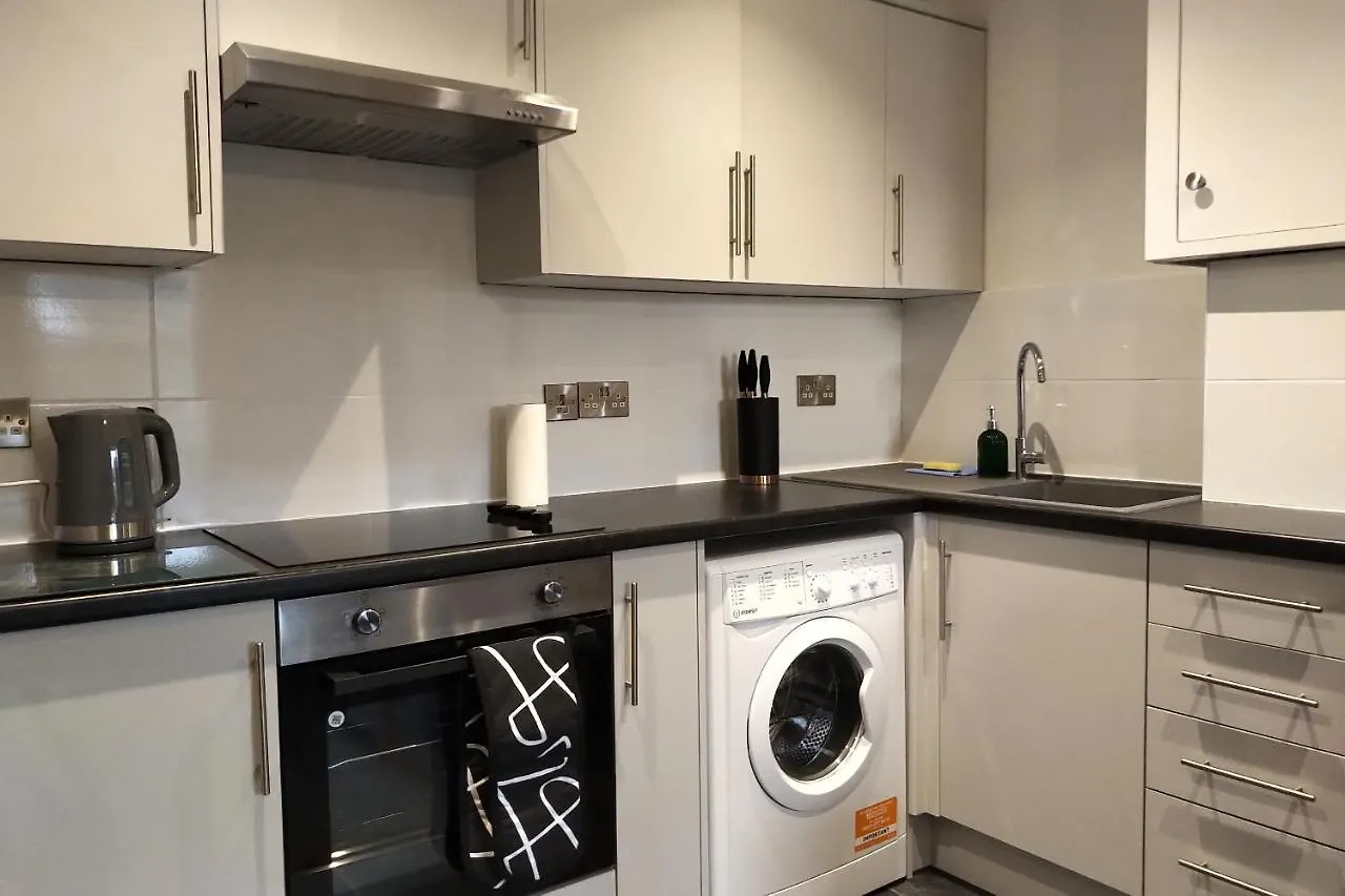 Oliver Wests Beautiful 2 Bedroom Sleeps 4 Apartment スカーバラ イギリス